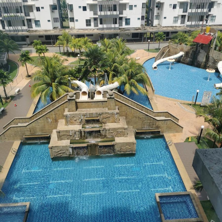 Ourstay @ Swiss Garden Residence Куантан Екстериор снимка